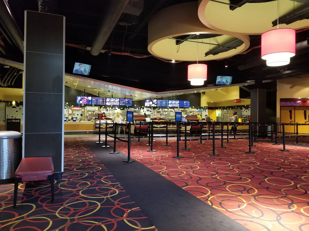 AMC South Barrington 24-South Barrington必去景点