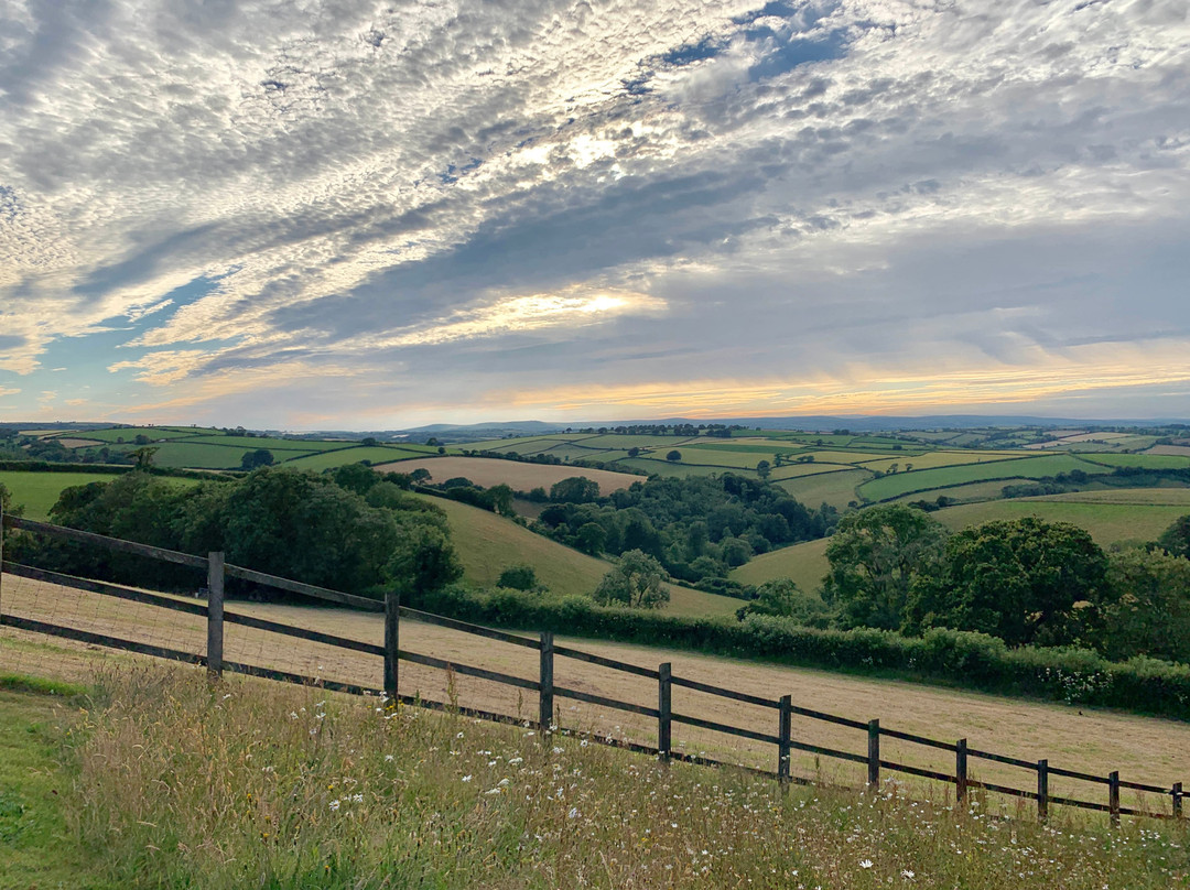 Kerswell Farmhouse主图