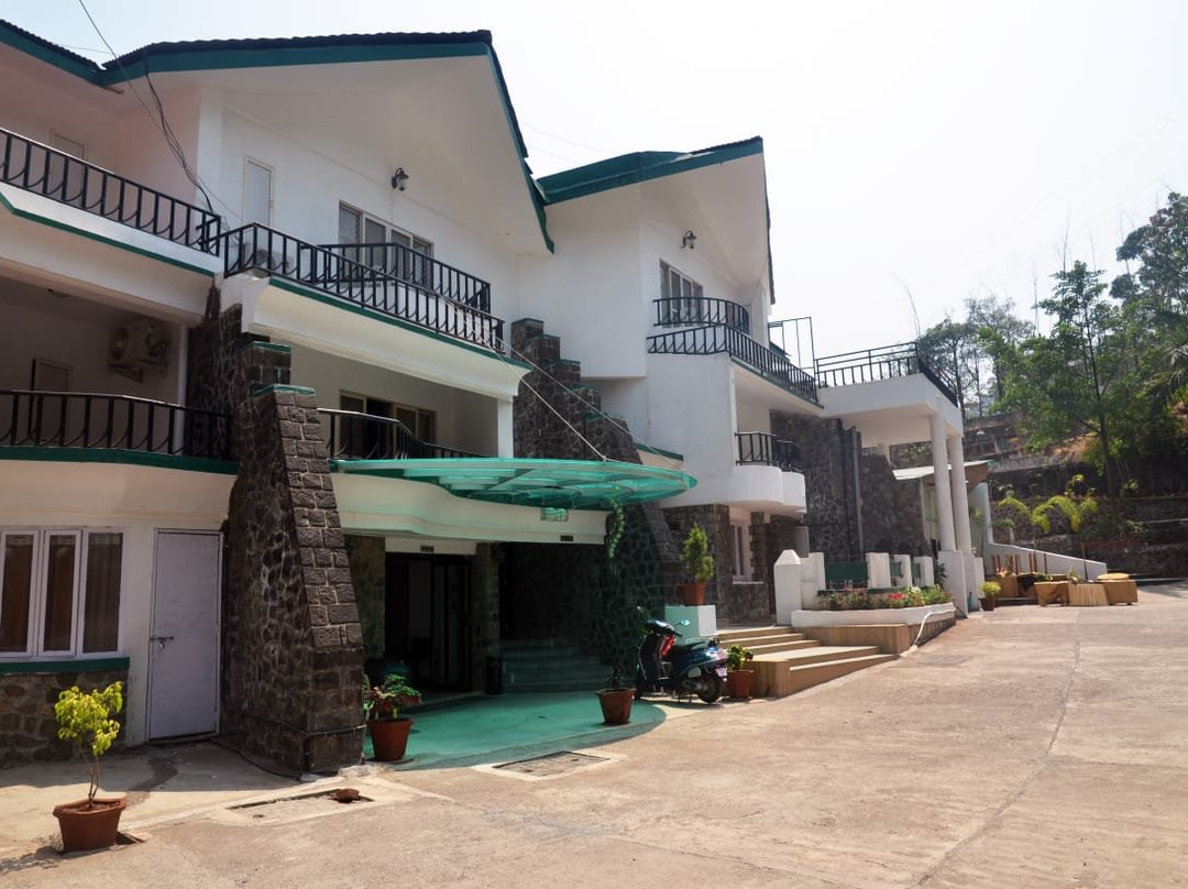 Velvet County Resort & Spa主图