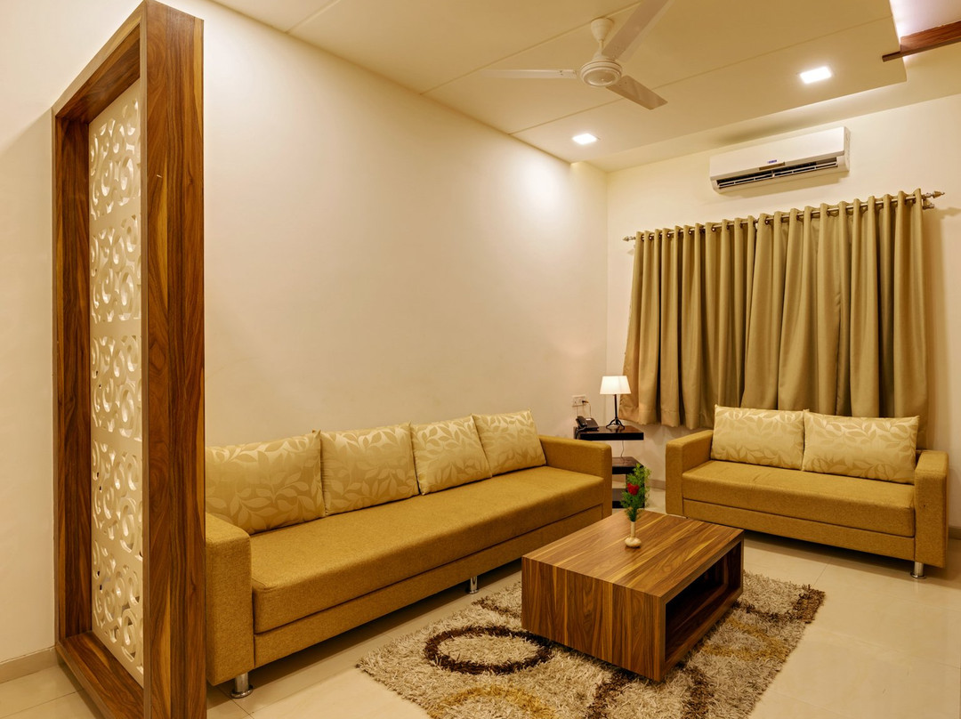 Woodland Hotel主图