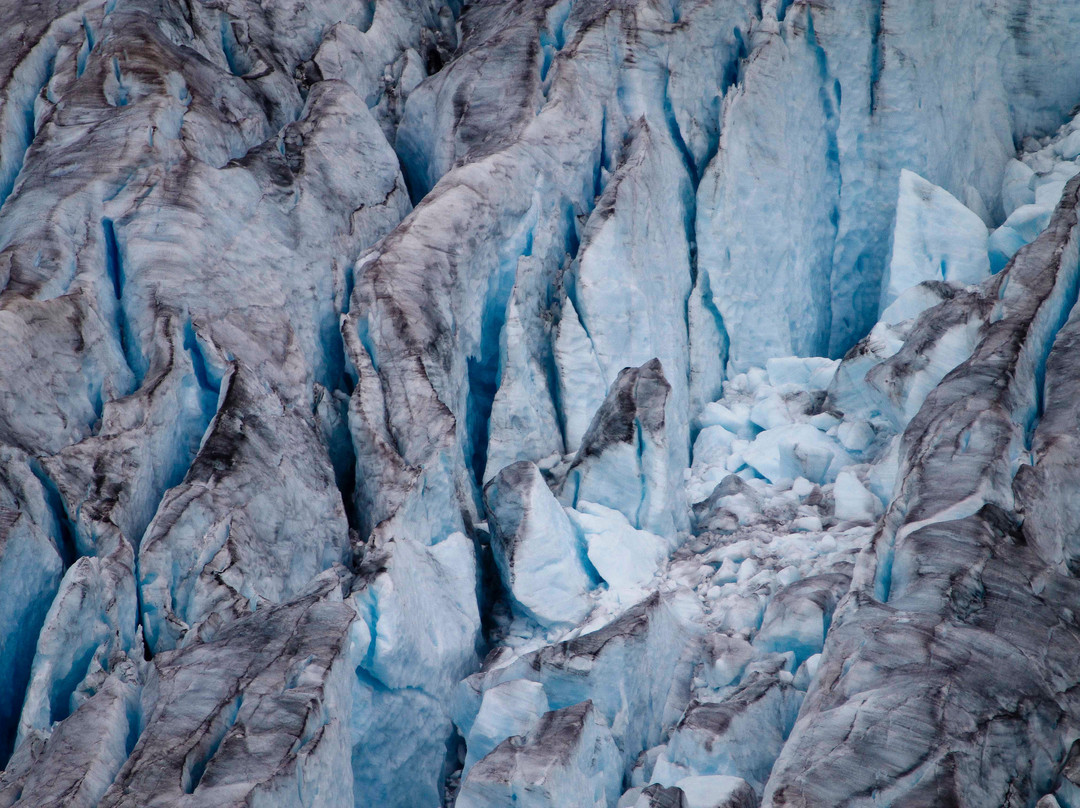 Salmon Glacier景点图片