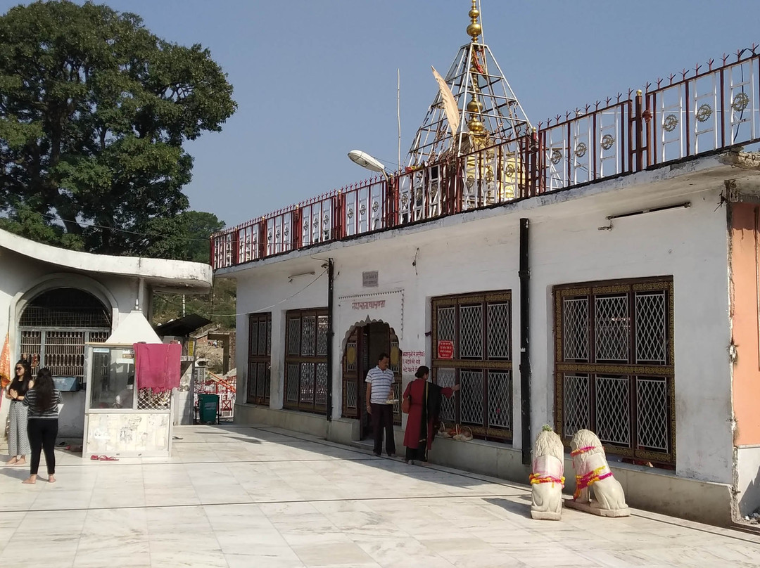 Shakti Peeth Shri Chamunda Devi Temple景点图片