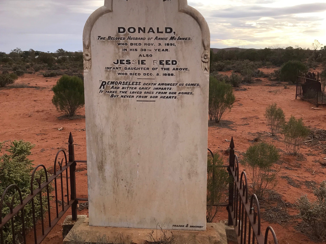 Silverton Cemetery-Silverton必去景点