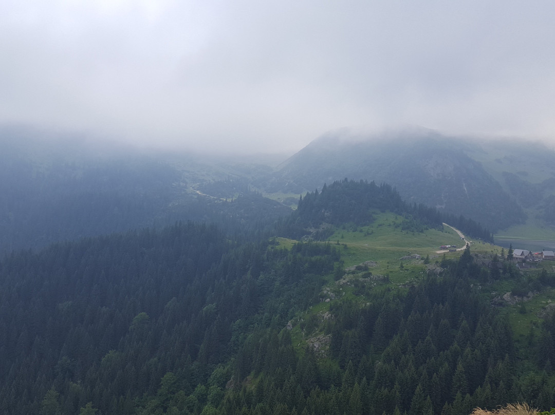 Prokosko Lake景点图片