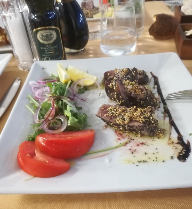 Hotel Maladroxia主图