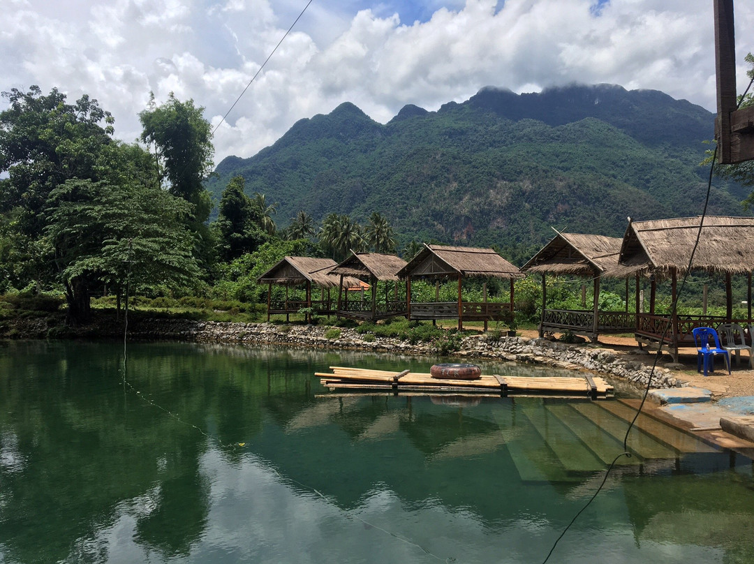 Blue Springs & Patong cave-旺阳必去景点