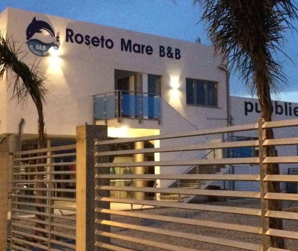 Roseto Capo Spulico酒店住宿-B&B Roseto Mare
