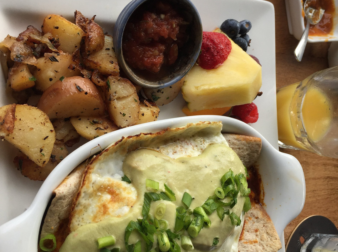 The Windjammer Inn主图