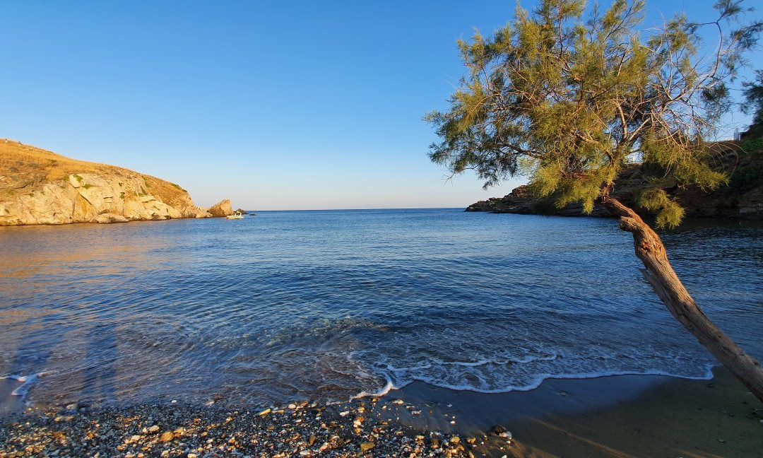 Ampela Beach景点图片