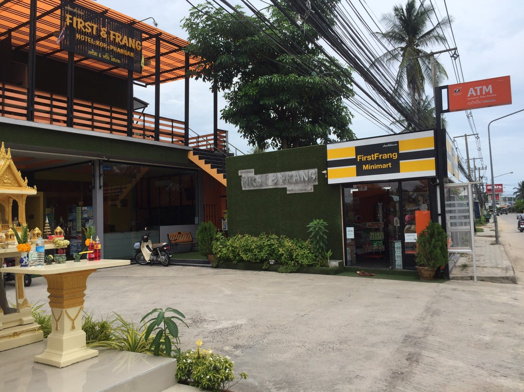 First & Frang Hotel主图