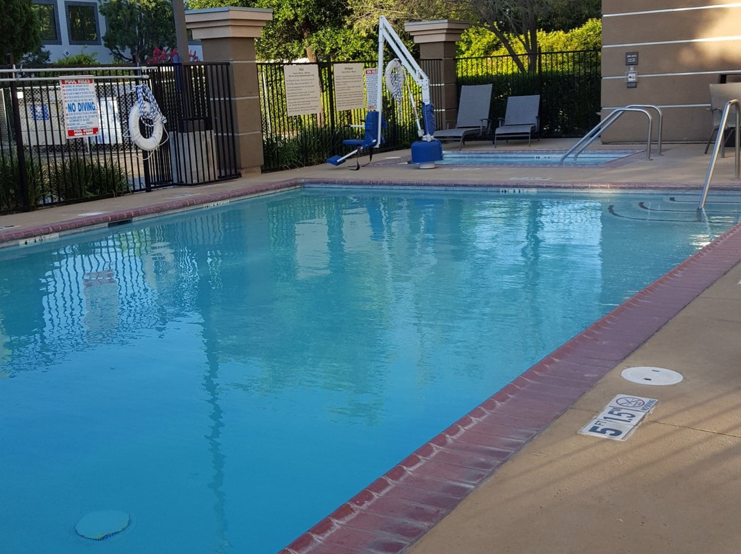 Hampton Inn & Suites Fresno主图