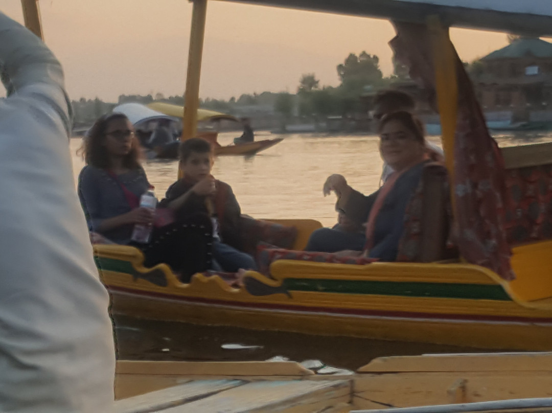 Packages Kashmir-斯利那加必去景点