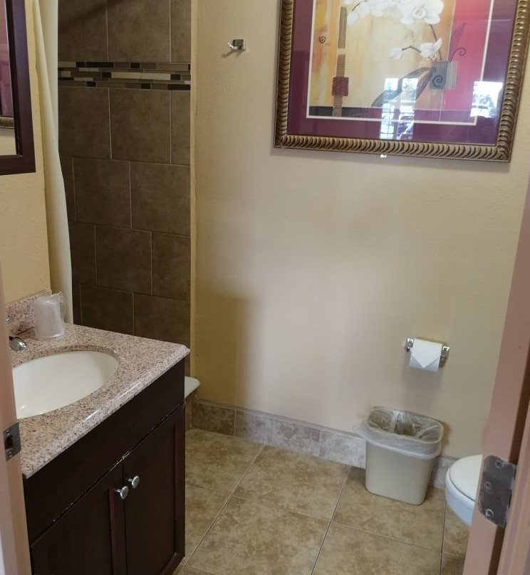 Americas Best Value Inn Porterville主图