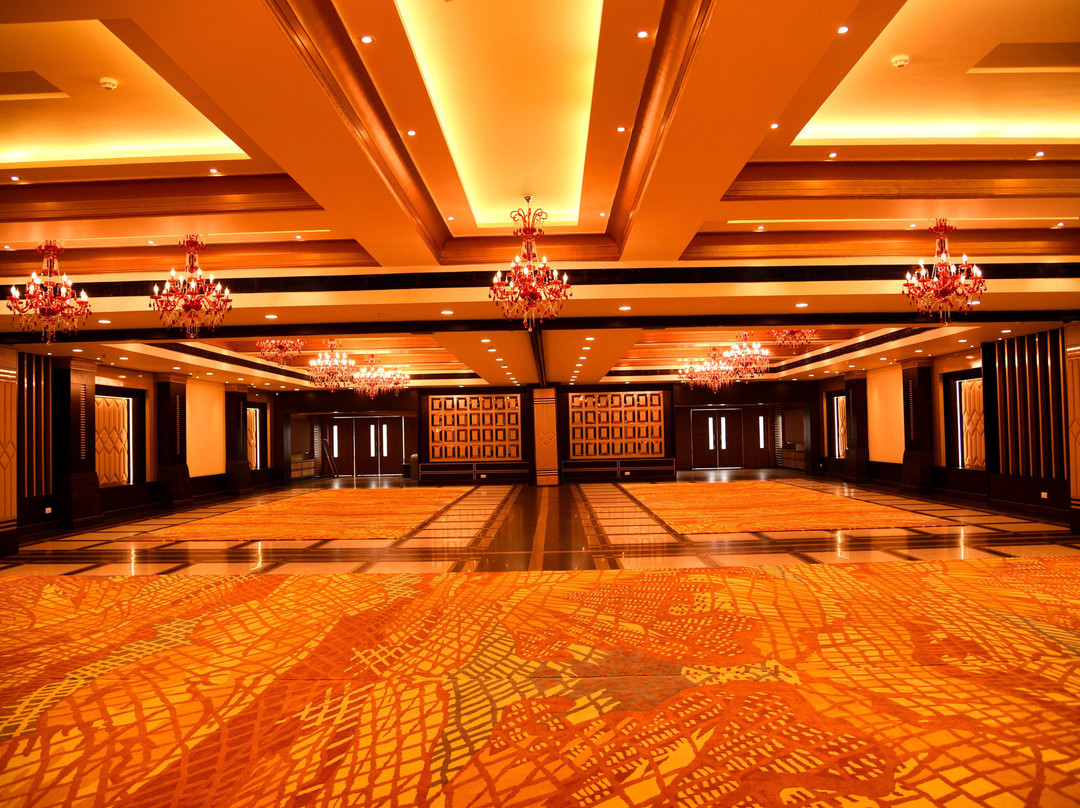 皇家克里夫酒店主图