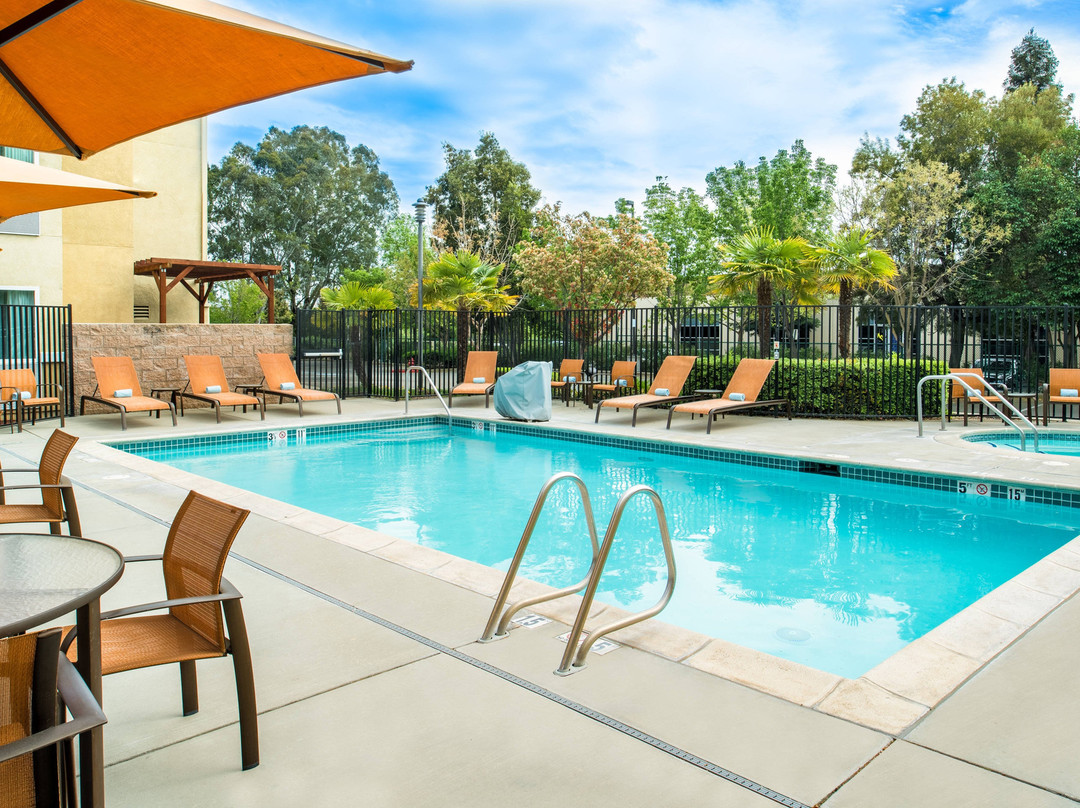Courtyard by Marriott Sacramento Cal Expo主图