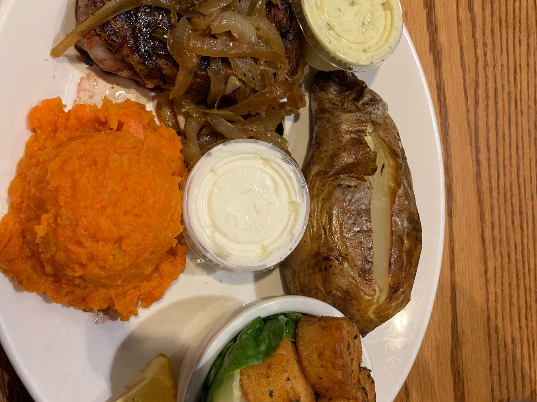 Mic Mac Bar & Grill (达特茅斯)餐厅/美食点评 餐厅地址/餐厅电话/餐厅周边信息/餐厅推荐菜