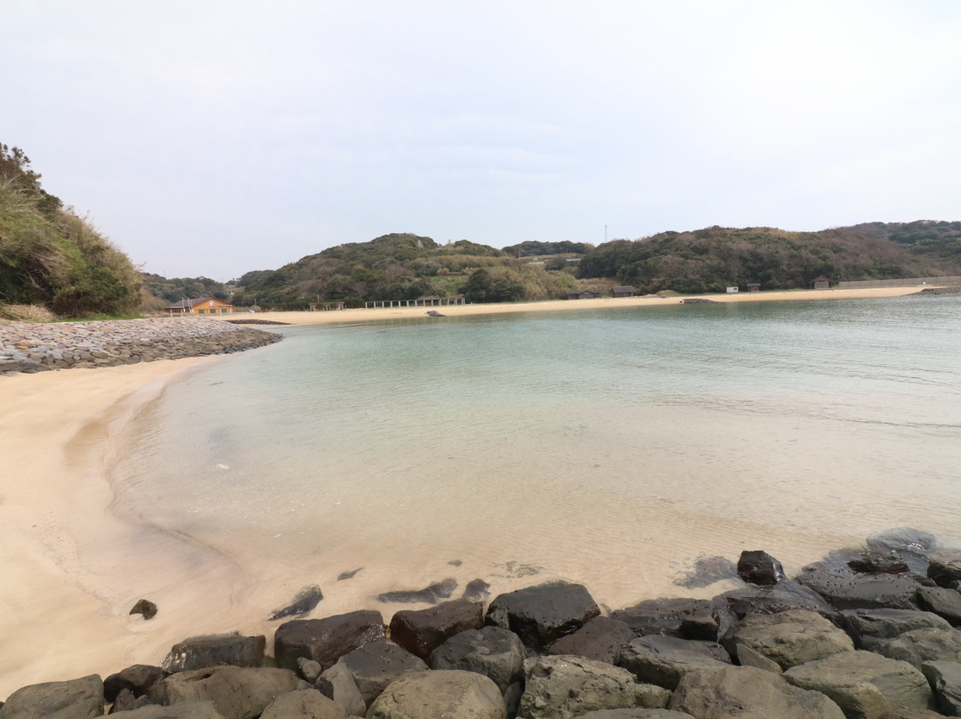 Twins Beach景点图片