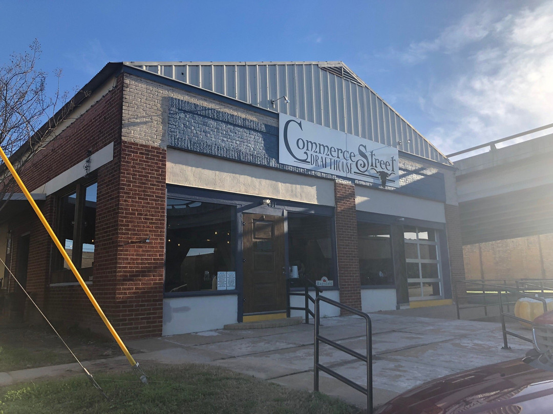 Jacksonville餐馆和美食-Commerce Street Drafthouse