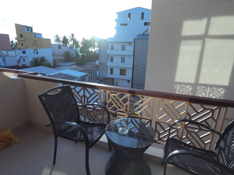 Triton Beach Hotel & Spa主图