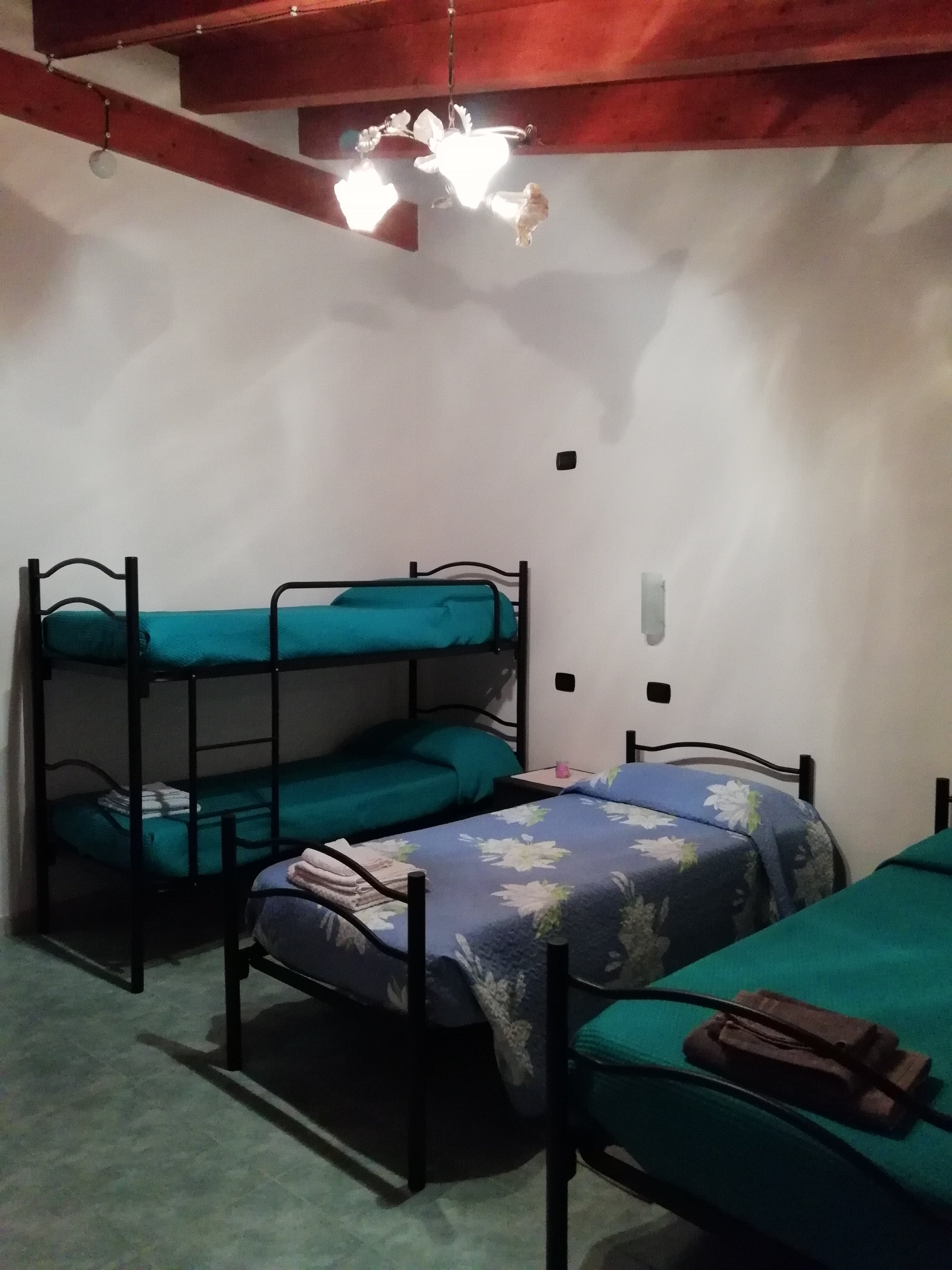 B&B S'Apposentu-官方
