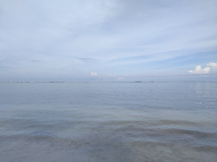 Pusat Laut Beach景点图片
