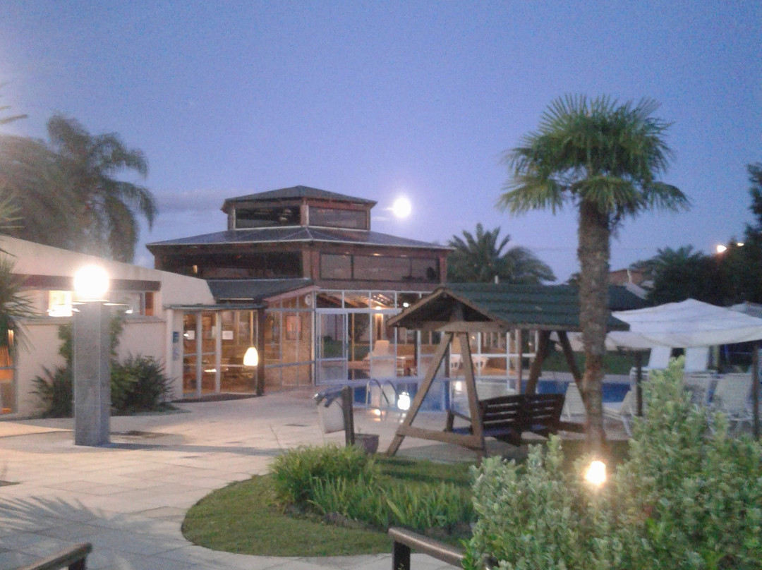 阿拉佩绿洲温泉酒店主图