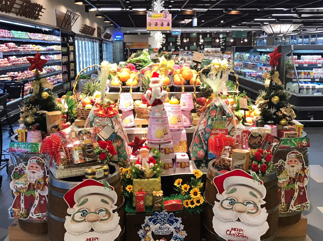 Pabedan旅游景点-Sule Square Mall