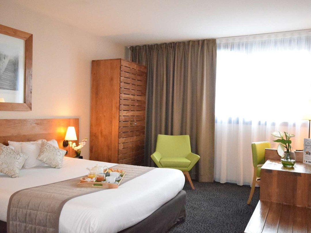 Hotel Kyriad Prestige Bordeaux Ouest - Merignac主图