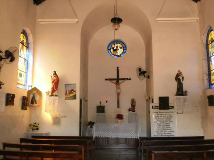 Igreja de Pedra-Guaira必去景点