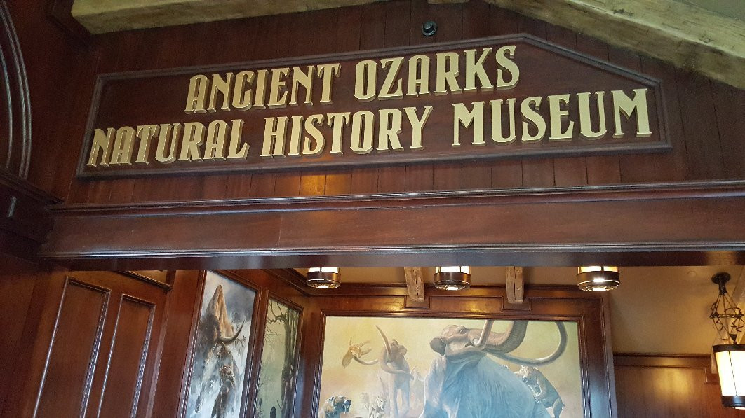 Ancient Ozarks Natural History Museum景点图片