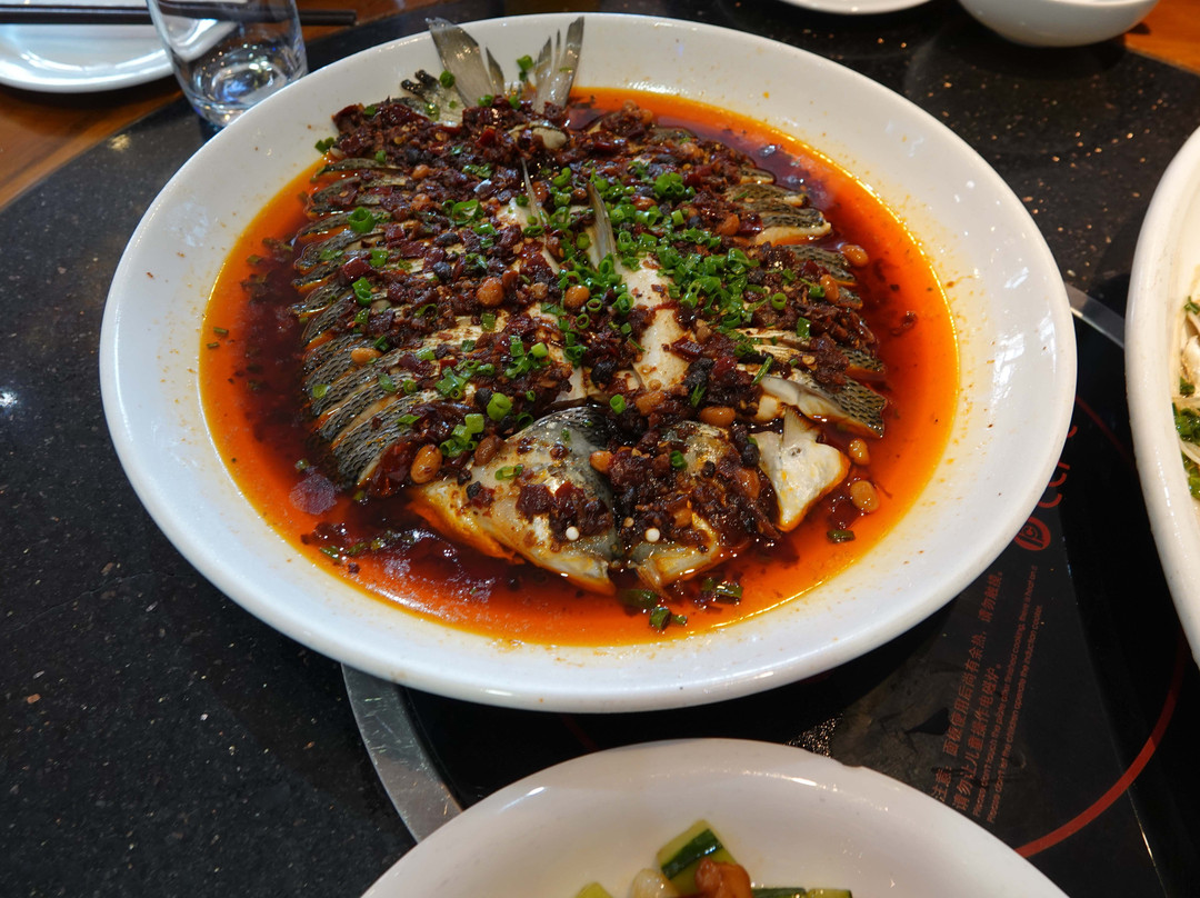 东方铭都酒店主图