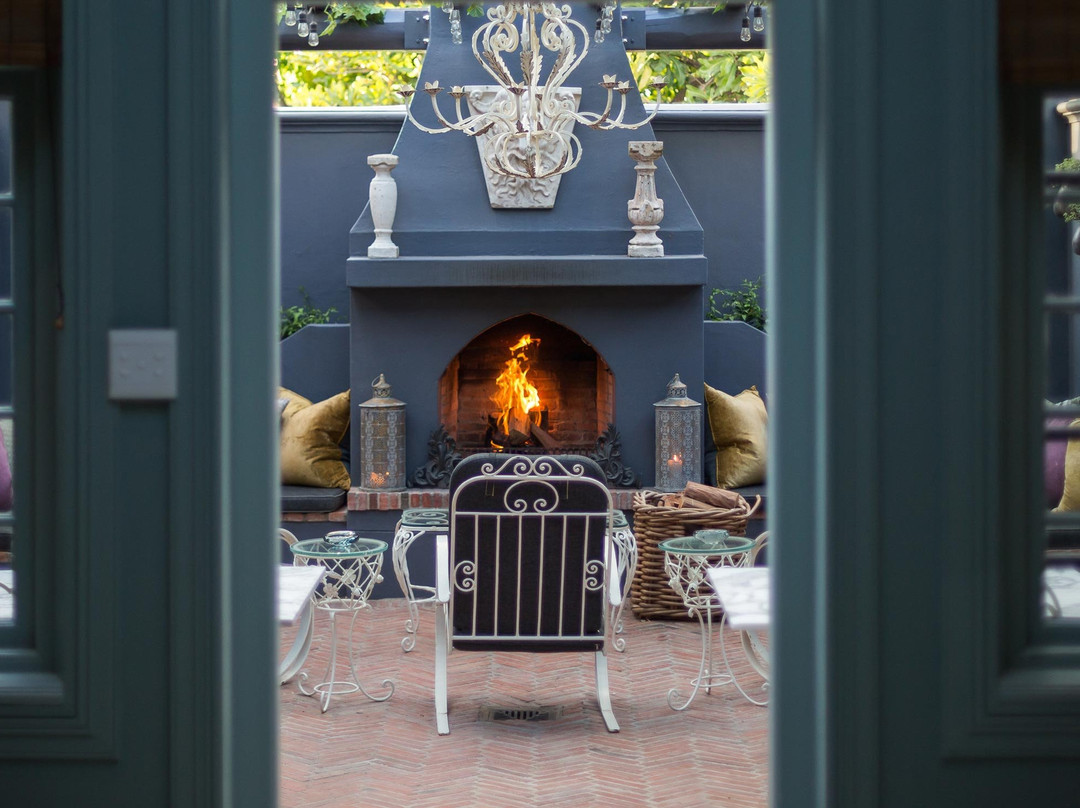 学院街精品酒店及宾馆主图