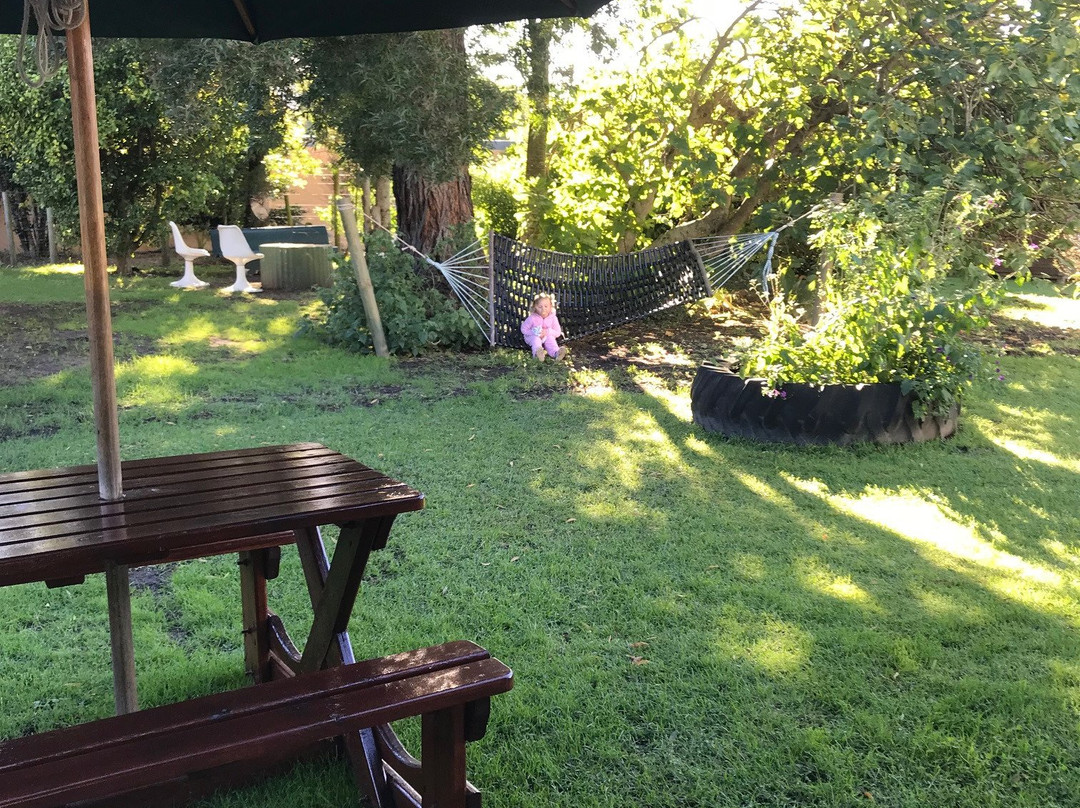 The Village Lodge主图