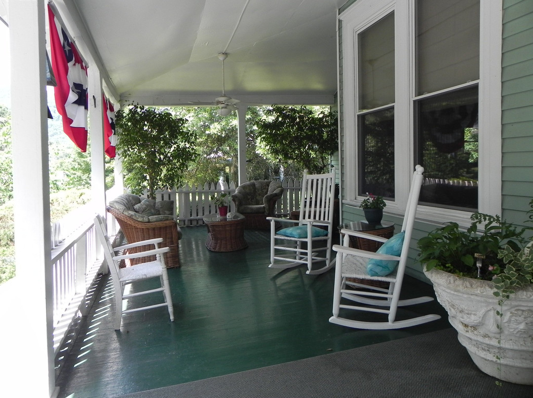 Vine Cottage Inn主图