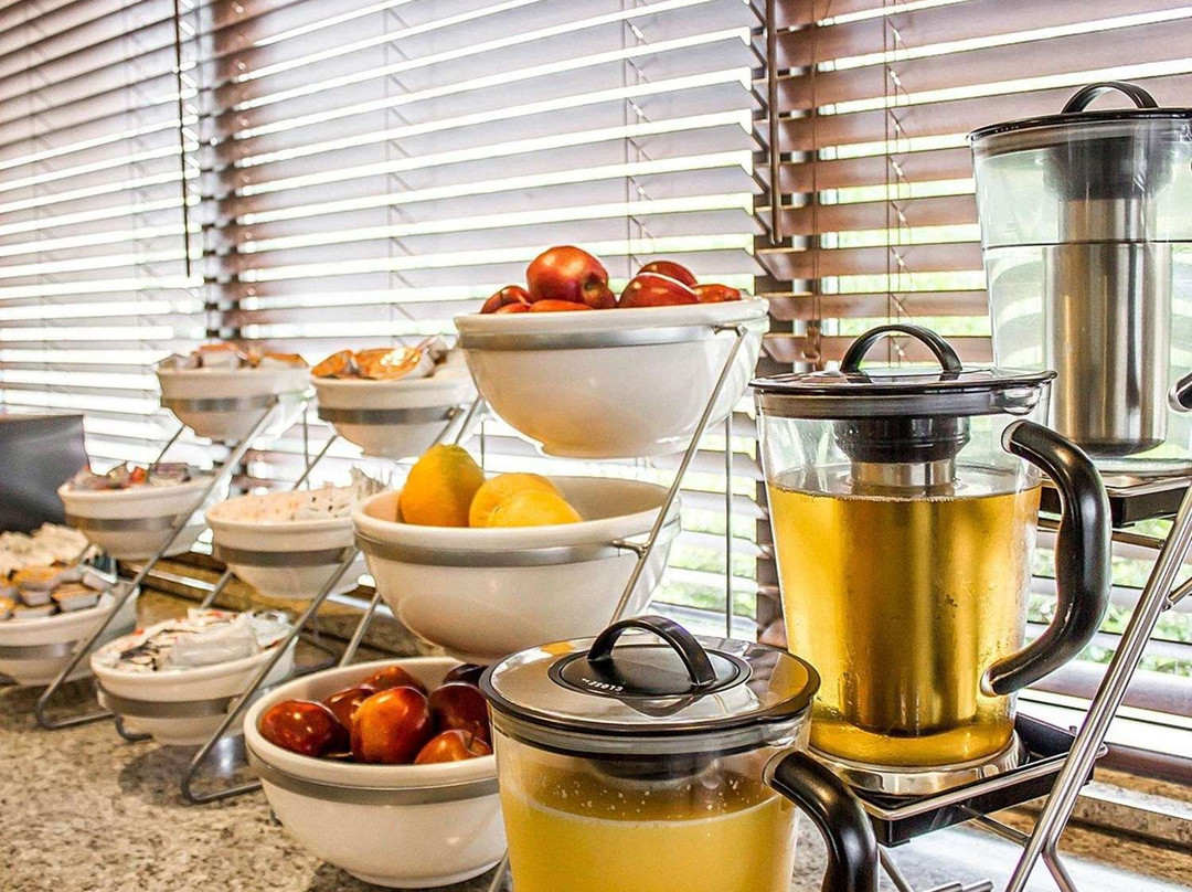 Holiday Inn Cheshire - Southington by IHG主图