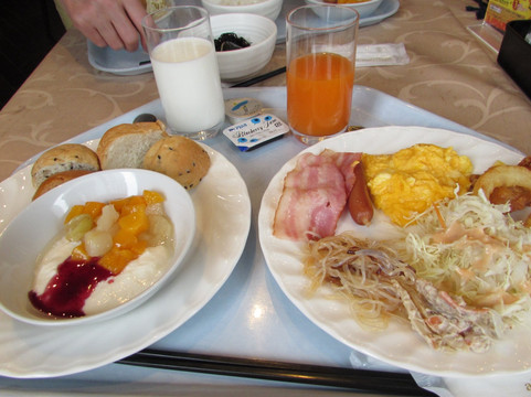 沃特森酒店主图