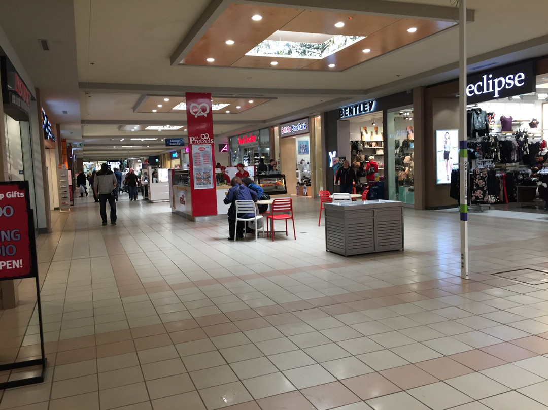 Pine Centre Mall景点图片