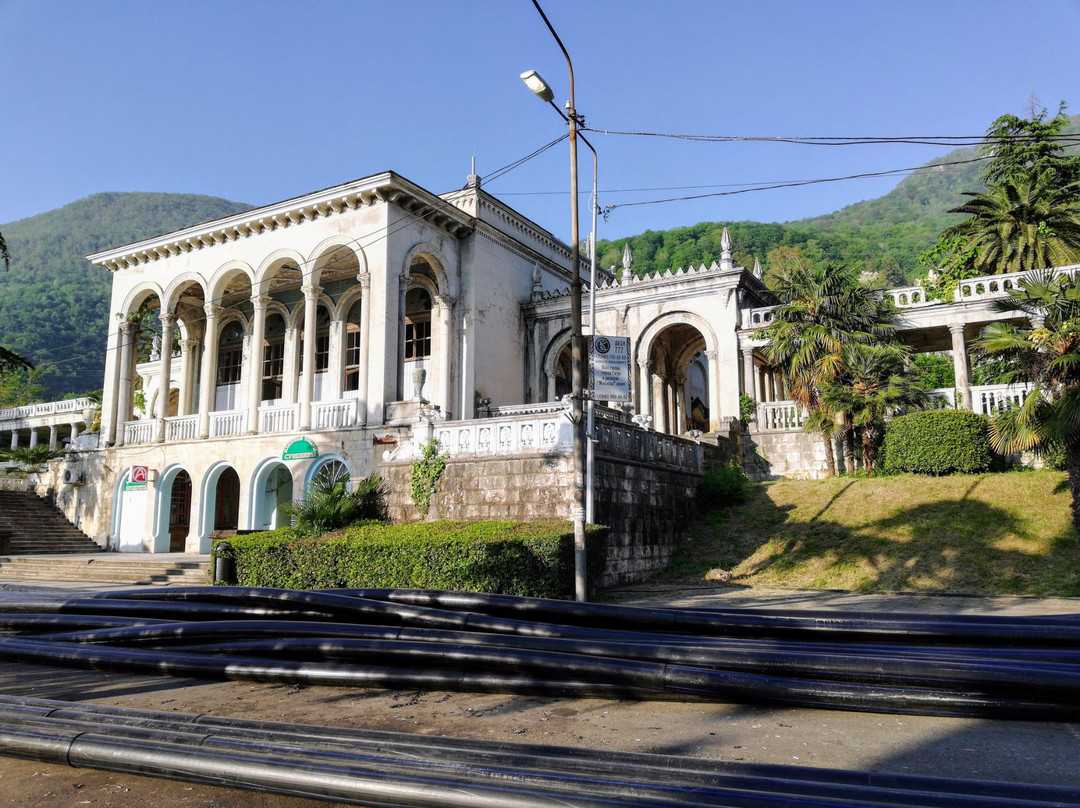 Railway Station Gagra-Gagra必去景点
