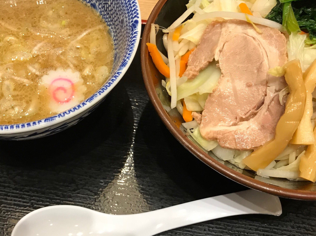 舎鈴 東京サンケイビル店