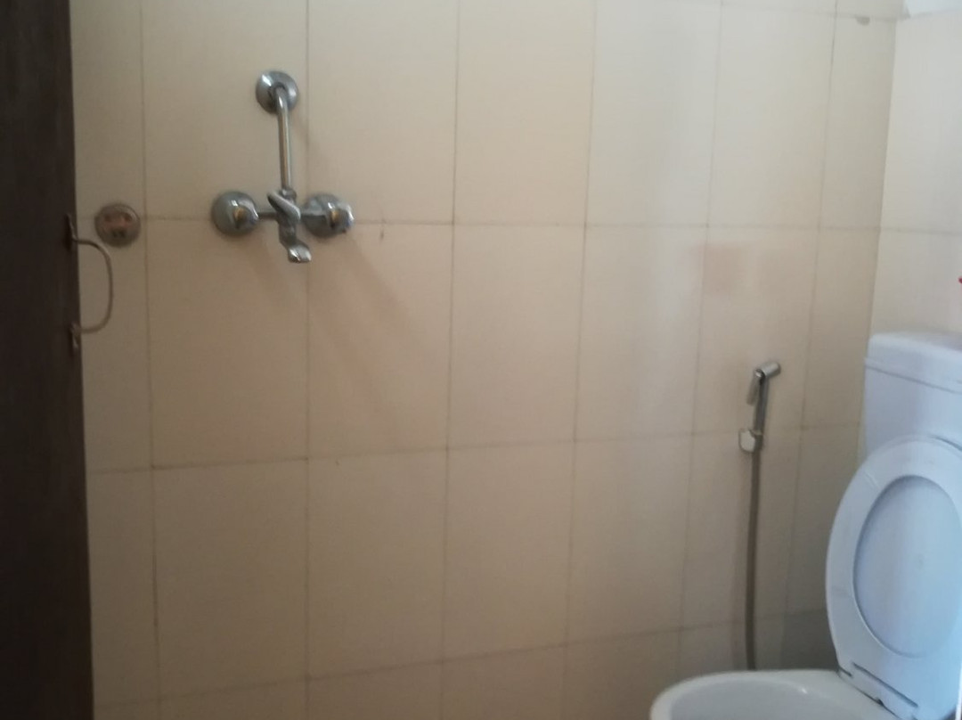 雅拉山顶酒店主图