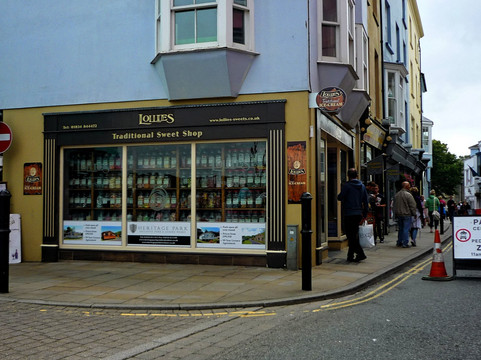 Lollies Traditional Sweet Shop-腾比必去景点
