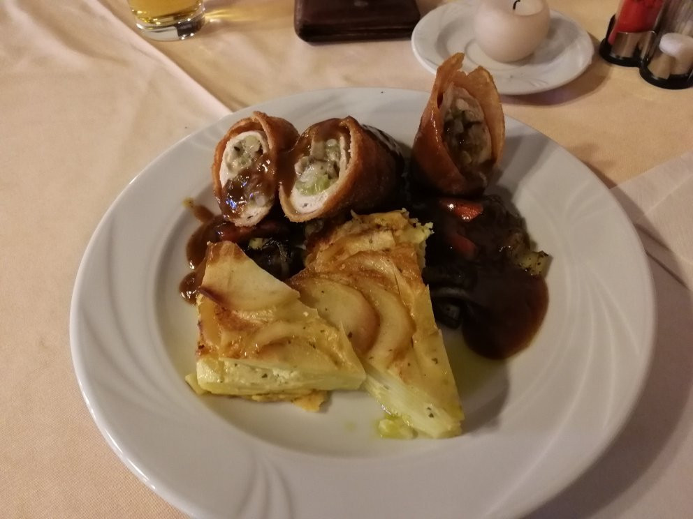Berki Restaurant and Pension主图