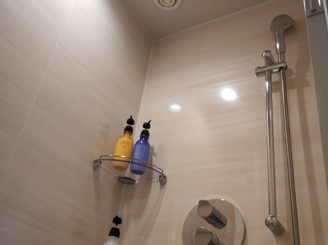 Red Roof Inn & Suites Osaka Namba Nippombashi主图