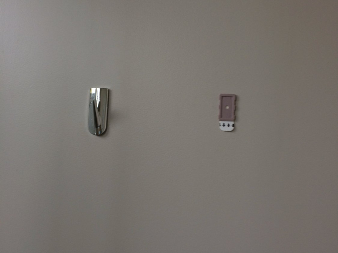 亚丁汽车旅馆主图