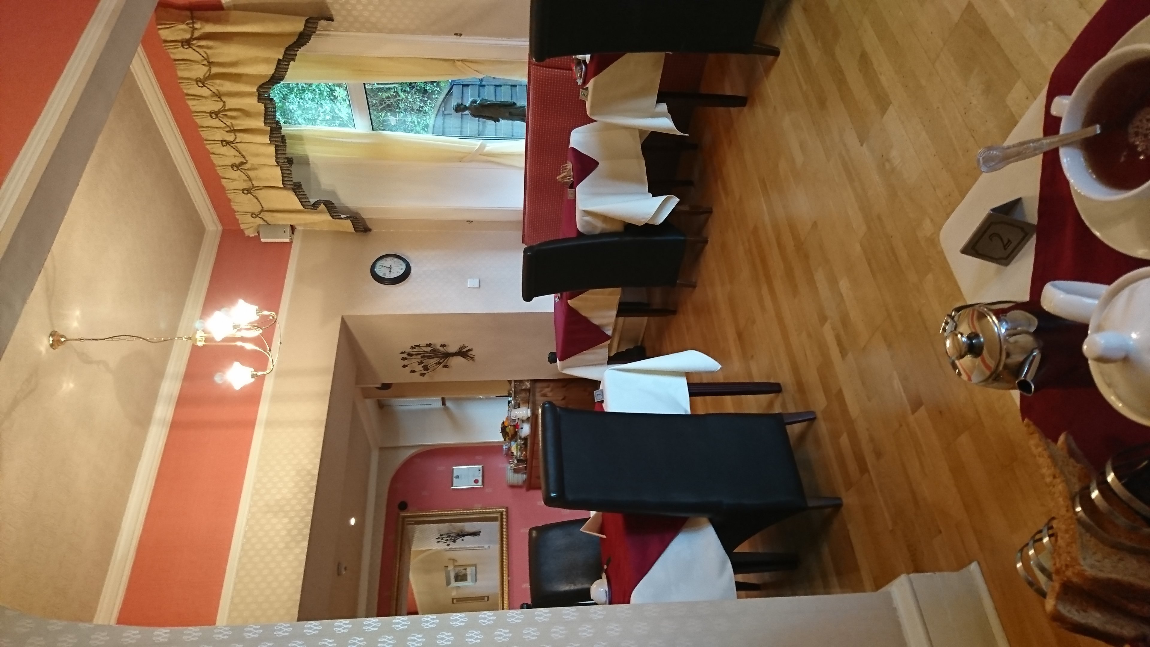 Huntington House-官方