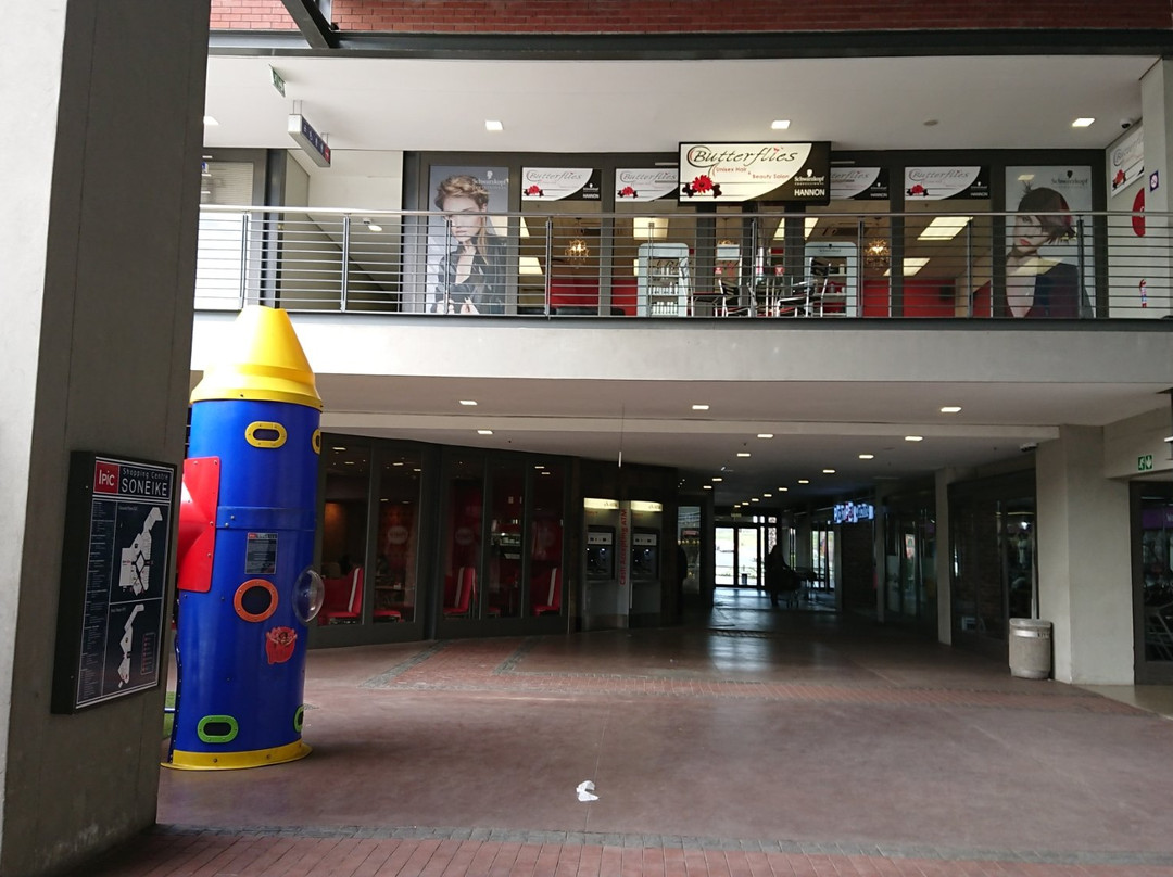 Ipic Shopping Centre Soneike-Kuils River必去景点