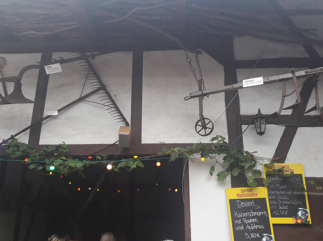 迈因塔尔餐馆和美食-Weinkeller Zur Babbelgass