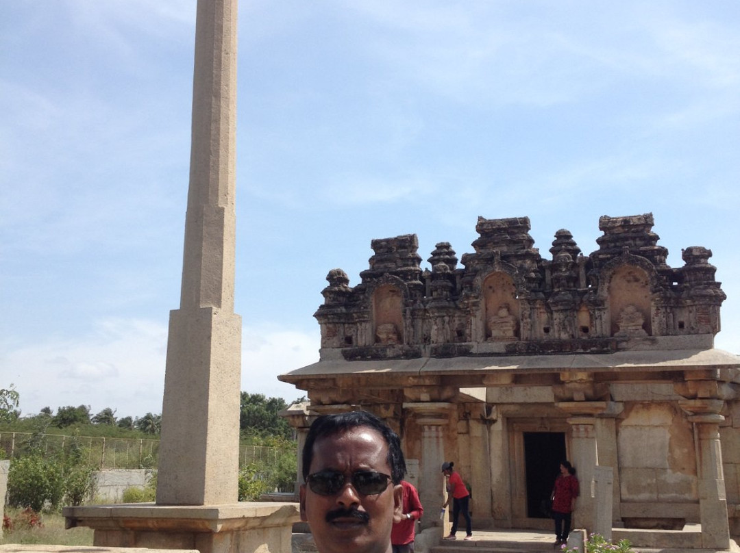 Ganagitti Jain Temple景点图片