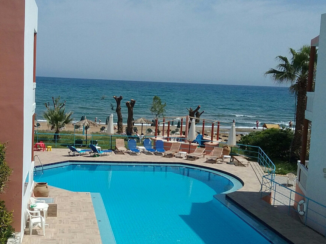 Eden Beach Hotel