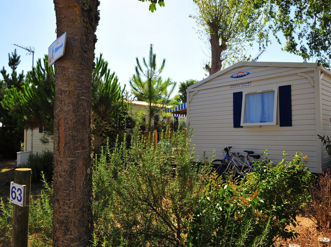 Camping APV Le Pavillon Bleu
